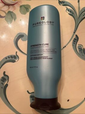 NEW! Pureology Strength Cure Conditioner
